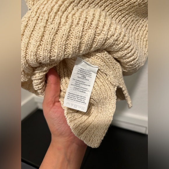 J CREW Crochet Top - Picture 5 of 6